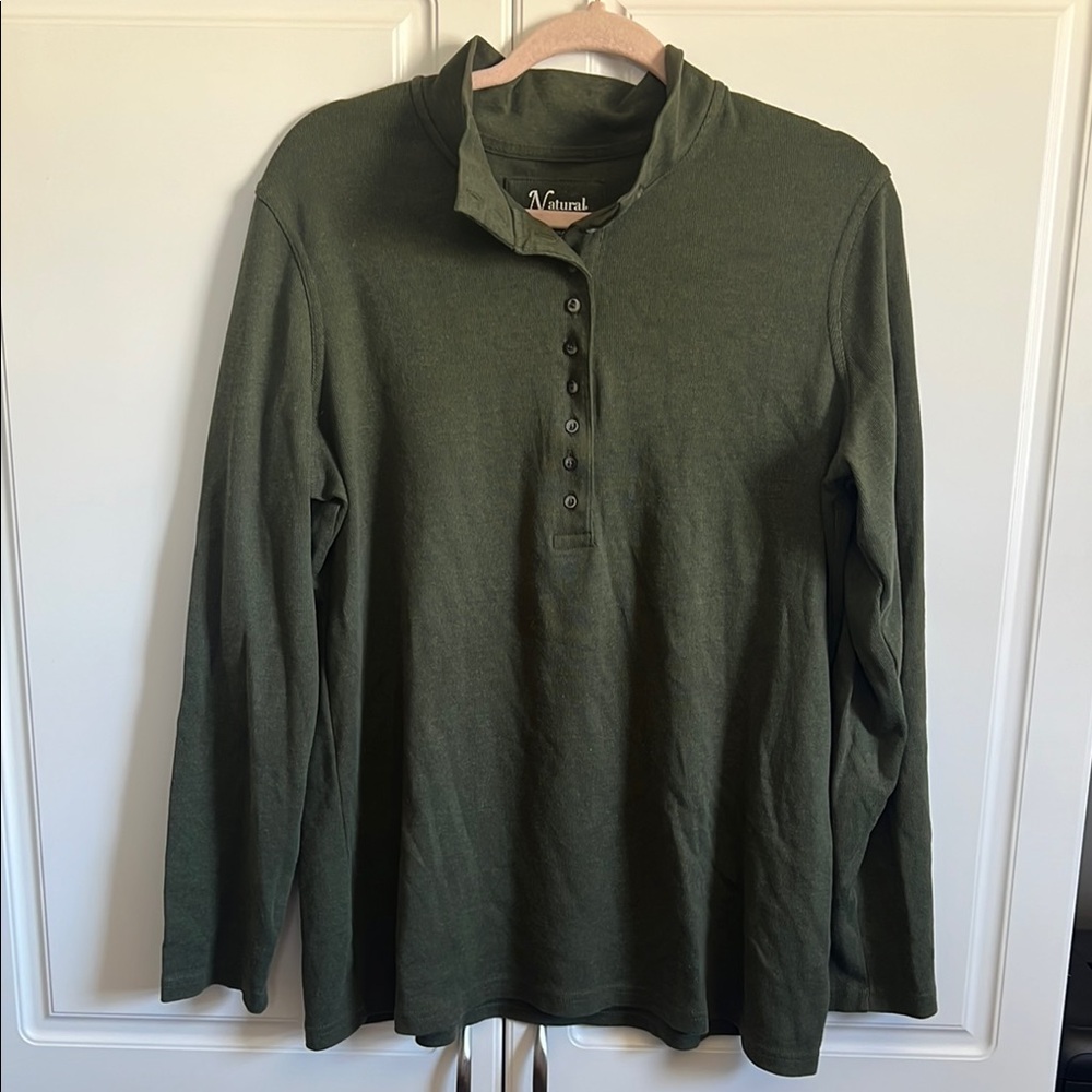 Long Sleeve Shirt with buttons